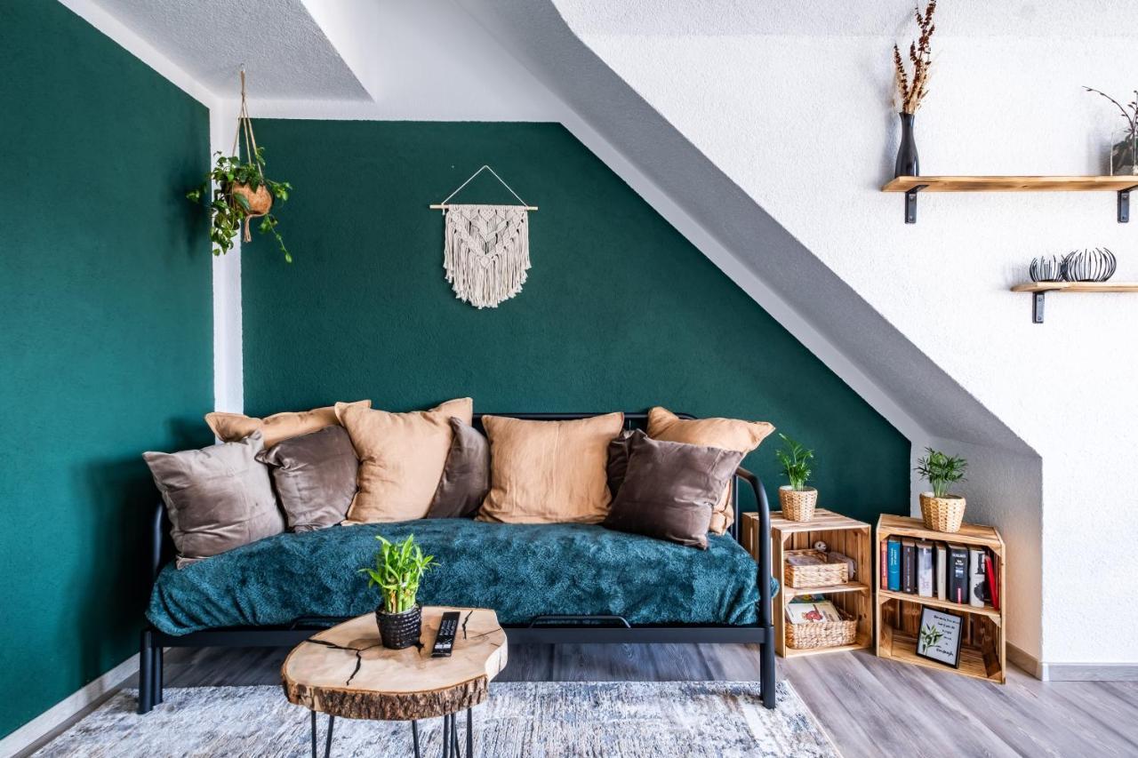 Nature Terminal Apartment - Unterwegs Zuhause Steinenbronn Екстериор снимка